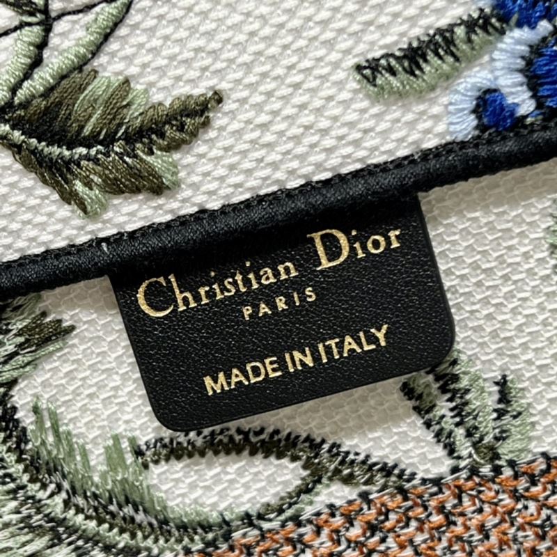 Christian Dior Shopping Bags